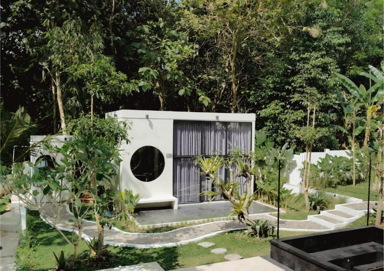 The Volter Yogyakarta Villa Ngingas Exterior photo