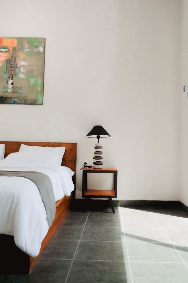 The Volter Yogyakarta Villa Ngingas Exterior photo